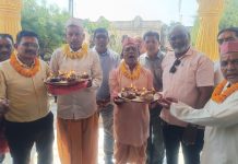 પાટણના શ્રી પદ્મનાભ મંદિર પરિસર ખાતે દશેરાના પવિત્ર દિવસે જયોત સ્વરૂપે ની રવાડી સાથે ભગવાનની પલ્લી ભરવામાં આવી..